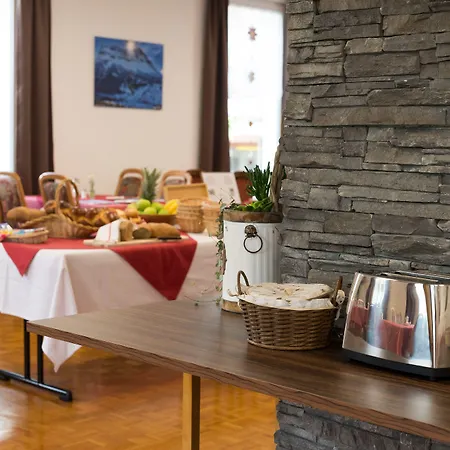 Bel-air Eden Grindelwald