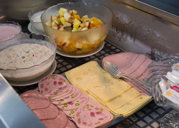 Bel-air Eden イン 2*