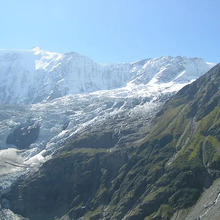 宾馆 Bel-air Eden 2*